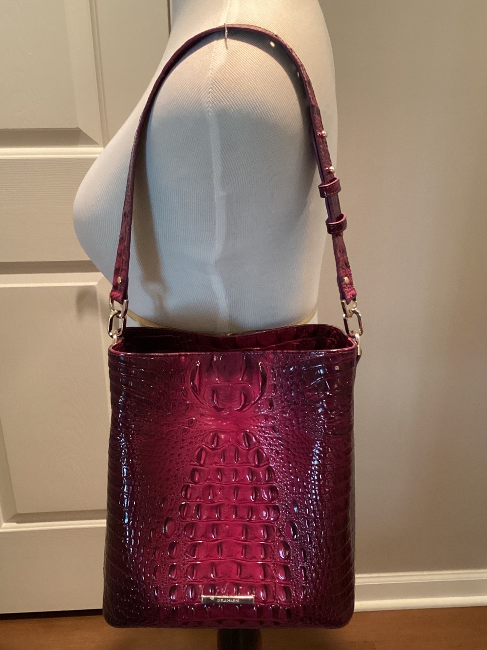 Brahmin Celina Melbourne Leather Bucket Bag Merlot Ombré Melbourne
